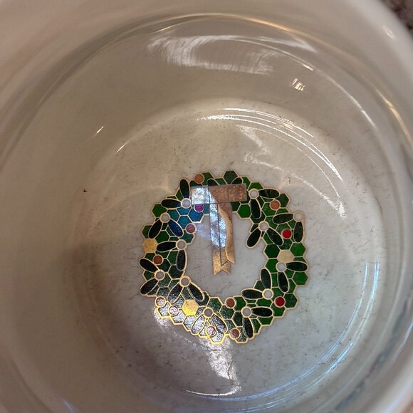 NWOT Christmas Mug Cup with Letter "N" - Picture 5 of 7